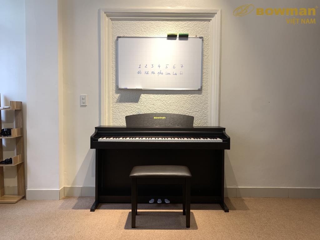 Hình ảnh Piano BOWMAN CX200 màu đen tại Trung Tâm Âm Nhạc