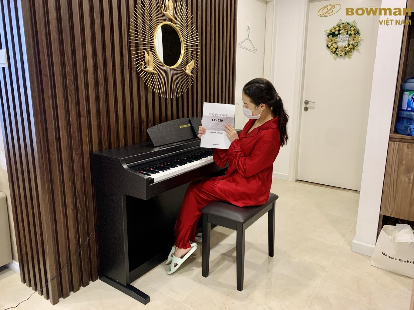 Đầu Xuân, Bowman PIANO rất vui mừng khi được nữ ca sĩ nổi tiếng mở hàng với sản phẩm BOWMAN CX250